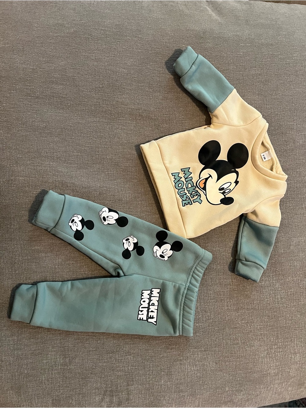Disney Cream & Teal Mickey Mouse Kids Two-Piece Outfit NWOT